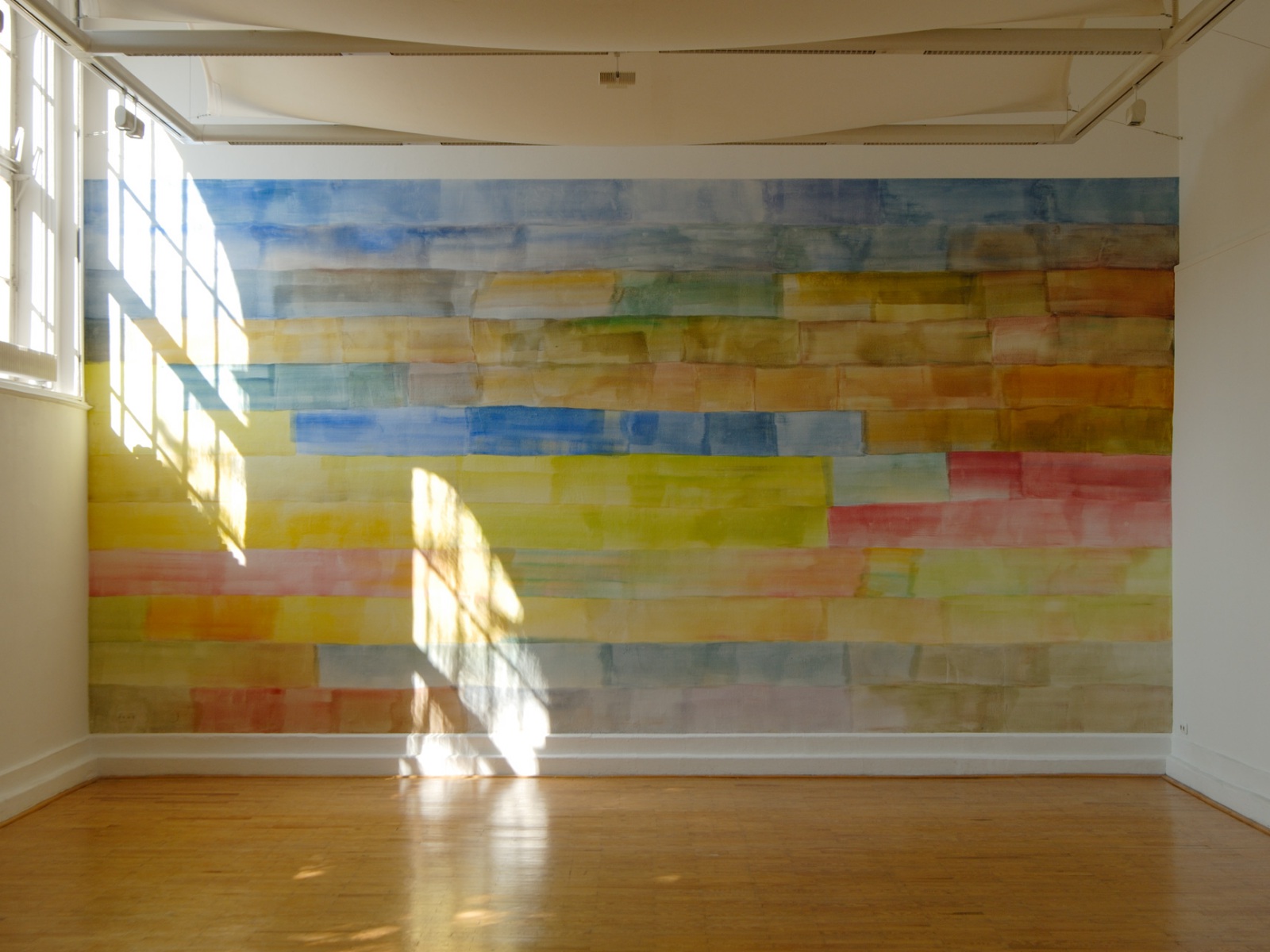 Ines Hock, Die schöne Seite, Kunsthaus Wiesbaden, Wandarbeit, 2007