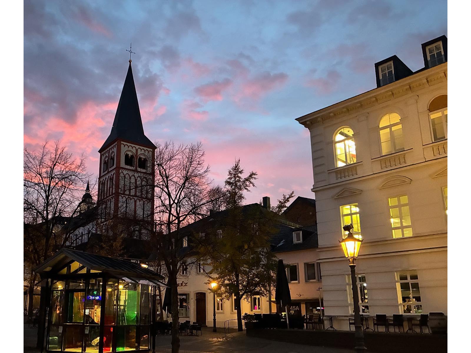 Out-of-the-blue-Morgenrot-Kultur-Kiosk-blnfotografie