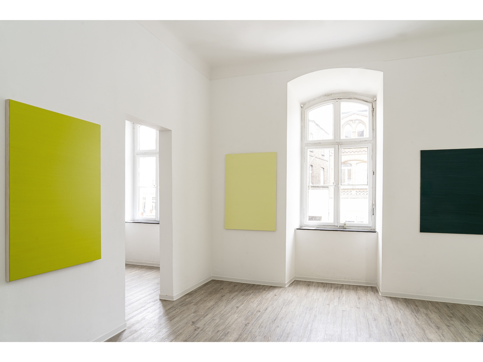 Ines Hock, Hellgrün LB 1992 -2, Öl auf Leinwand, 124 x 87 cm, Barythgelb LB 1995 -5, Öl auf Leinwand, 121 x 84 cm, Viridian LB 1992 -1, Öl auf Leinwand, 110 x 84,5 cm, Stadtmuseum Beckum